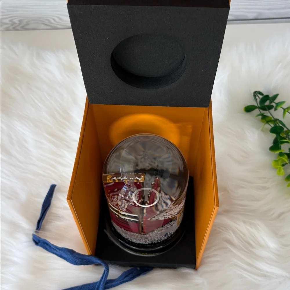 Louis Vuitton‎ Damier VIP Stokowski Steamer Trunk Snow Globe